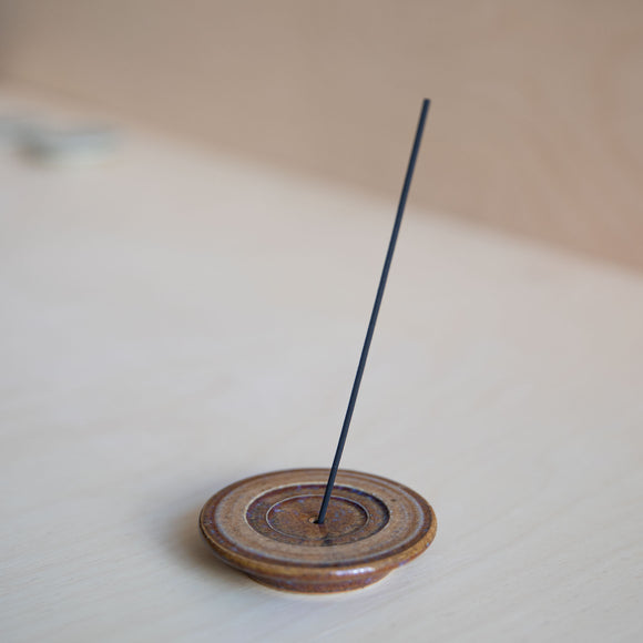 Brown Rings Ceramic Incense Holder 01 Wang Xinghua