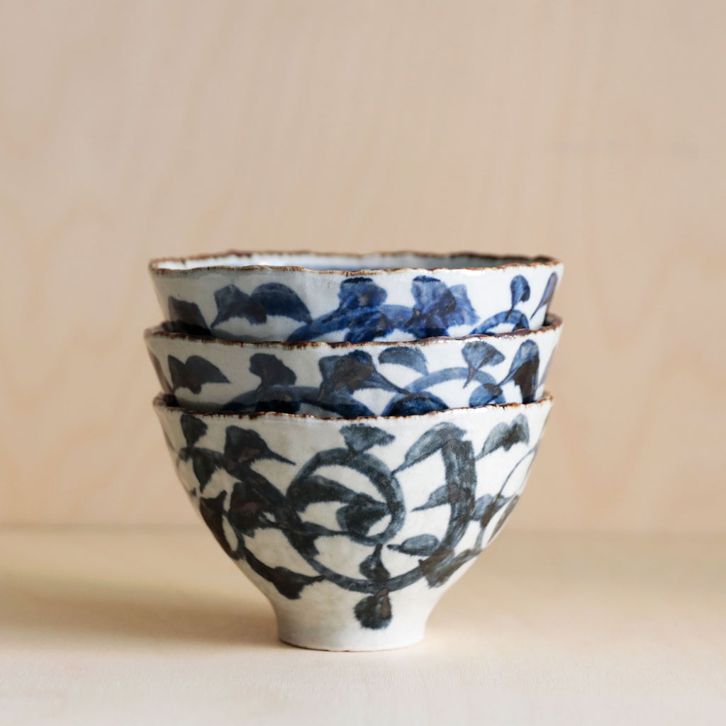 Tako Karakusa Blue pattern Bowl