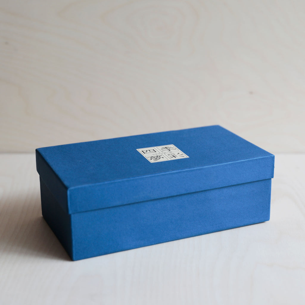 Blue box of soba cups